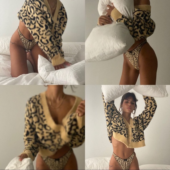 FOR LOVE & LEMONS Frankie Sweater - Picture 11 of 16